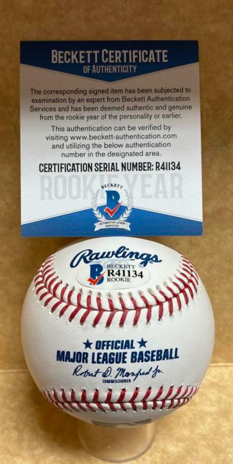 ROBERT PUASON OAKLAND A'S ROOKIE YEAR SIGNED AUTO M.L. BASEBALL BECKETT R41134