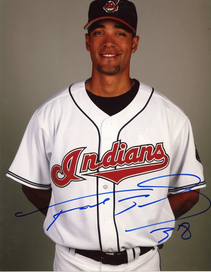 FRANKLIN GUTIERREZ CLEVELAND INDIANS SIGNED AUTOGRAPHED POSED 8X10 PHOTO W/COA