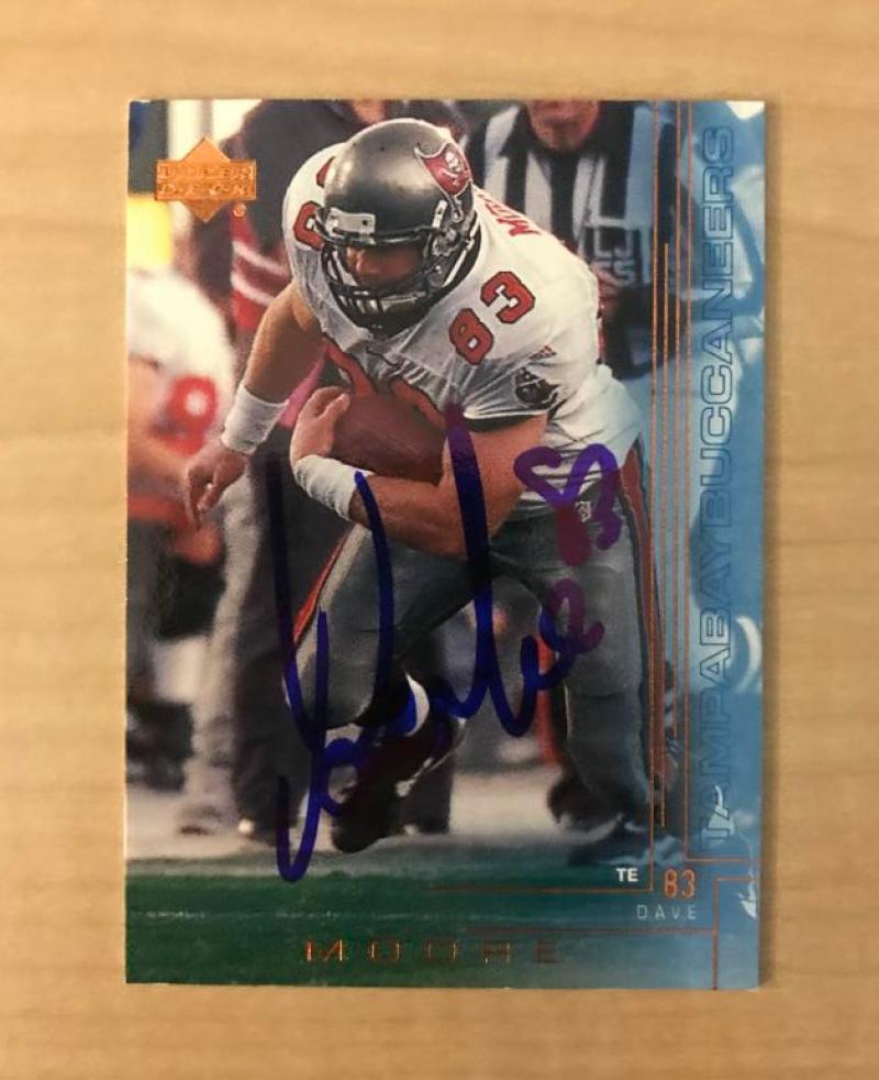 DAVE MOORE TAMPA BAY BUCCANEERS AUTOGRAPHED 2000 UPPER DECK CARD #204 W/COA