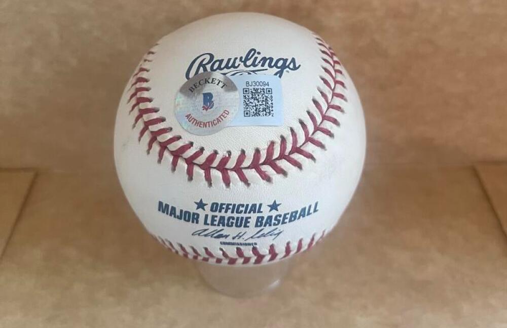 JACK AKER A'S/PILOTS/YANKEES SIGNED AUTOGRAPHED M.L. BASEBALL BECKETT AUTH