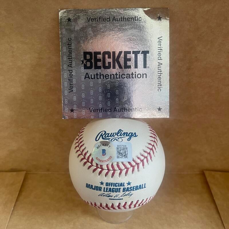WILLIE MONTANEZ PHILLIES/METS SIGNED AUTO M.L. BASEBALL BECKETT AUTH