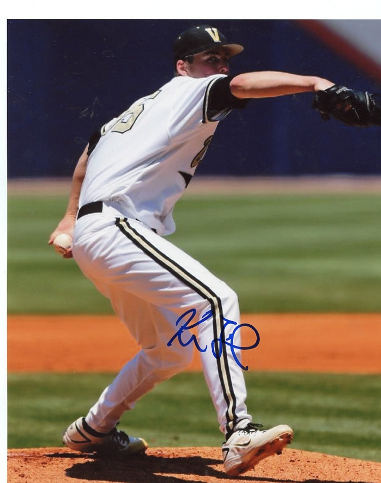 KEVIN  ZIOMEK  VANDERBILT/TIGERS  SIGNED AUTOGRAPHED 8X10 PHOTO  W/ COA 