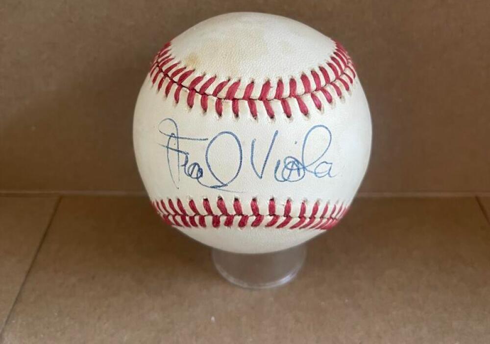 RANK VIOLA RED SOX/TWINS VINTAGE SIGNED AUTOGRAPHED A.L. BASEBALL BECKETT AUTH