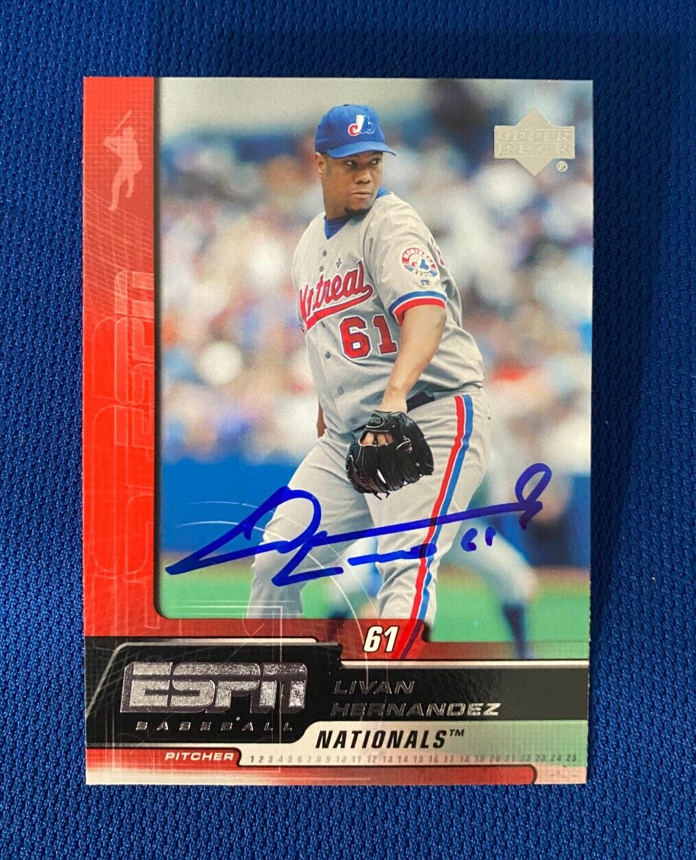 2005 UPPER DECK LIVAN HERNANDEZ EXPOS AUTOGRAPHED SIGNED CARD #54 W/COA