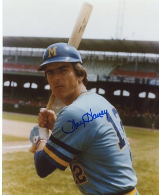 LARRY HANEY MILWAUKEE BREWERS SIGNED 8X10 PHOTO W/COA