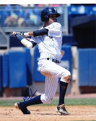 MASON  WILLIAMS     NEW  YORK YANKEES  SIGNED    AUTOGRAPHED  8X10  PHOTO