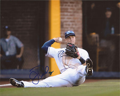 JAMES DARNELL SAN DIEGO PADRES SIGNED AUTOGRAPH OUTFIELD 8X10 PHOTO W/COA