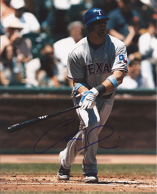 CHRIS DAVIS TEXAS RANGERS ACTION SIGNED AUTOGRAPHED 8X10 PHOTO W/COA 
