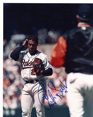 RICKY  BONES      BALTIMORE  ORIOLES  SIGNED   AUTOGRAPHED  8X10  