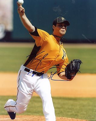 KYLE  MCPHERSON    PITTSBURGH  PIRATES  SIGNED  AUTOGRAPHED 8X10  PHOTO   A  