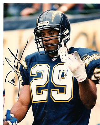 DARRIN  CARRINGTON   SAN DIEGO  CHARGERS  SIGNED  AUTOGRAPHED  8X10  PHOTO