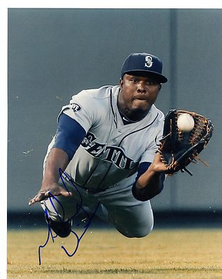 MICHAEL  WILSON   SEATTLE  MARINERS  SIGNED  AUTOGRAPHED  8X10  PHOTO