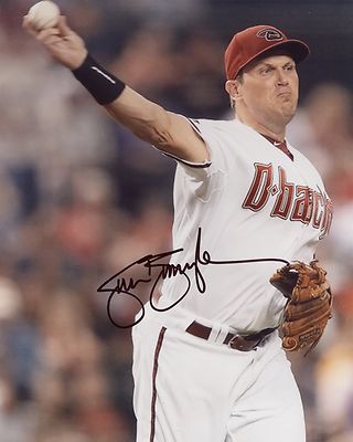 SEAN  BURROUGHS  THROWING  ARIZONA  DIAMONDBACKS  AUTOGRAPHED  SIGNED 8X10  