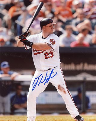 TY WIGGINTON     BALTIMORE  ORIOLES  SIGNED 8X10  PHOTO