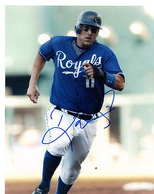 DOUG  MIENTKIEWICZ  RUNNING     KANSAS  CITY  ROYALS  SIGNED AUTOGRAPHED 8X10  