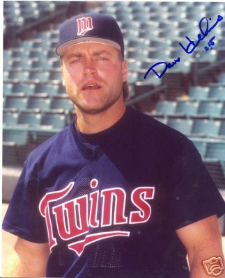 DAVE HOLLINS MINNESOTA TWINS SIGNED 8X10 PHOTO W/COA
